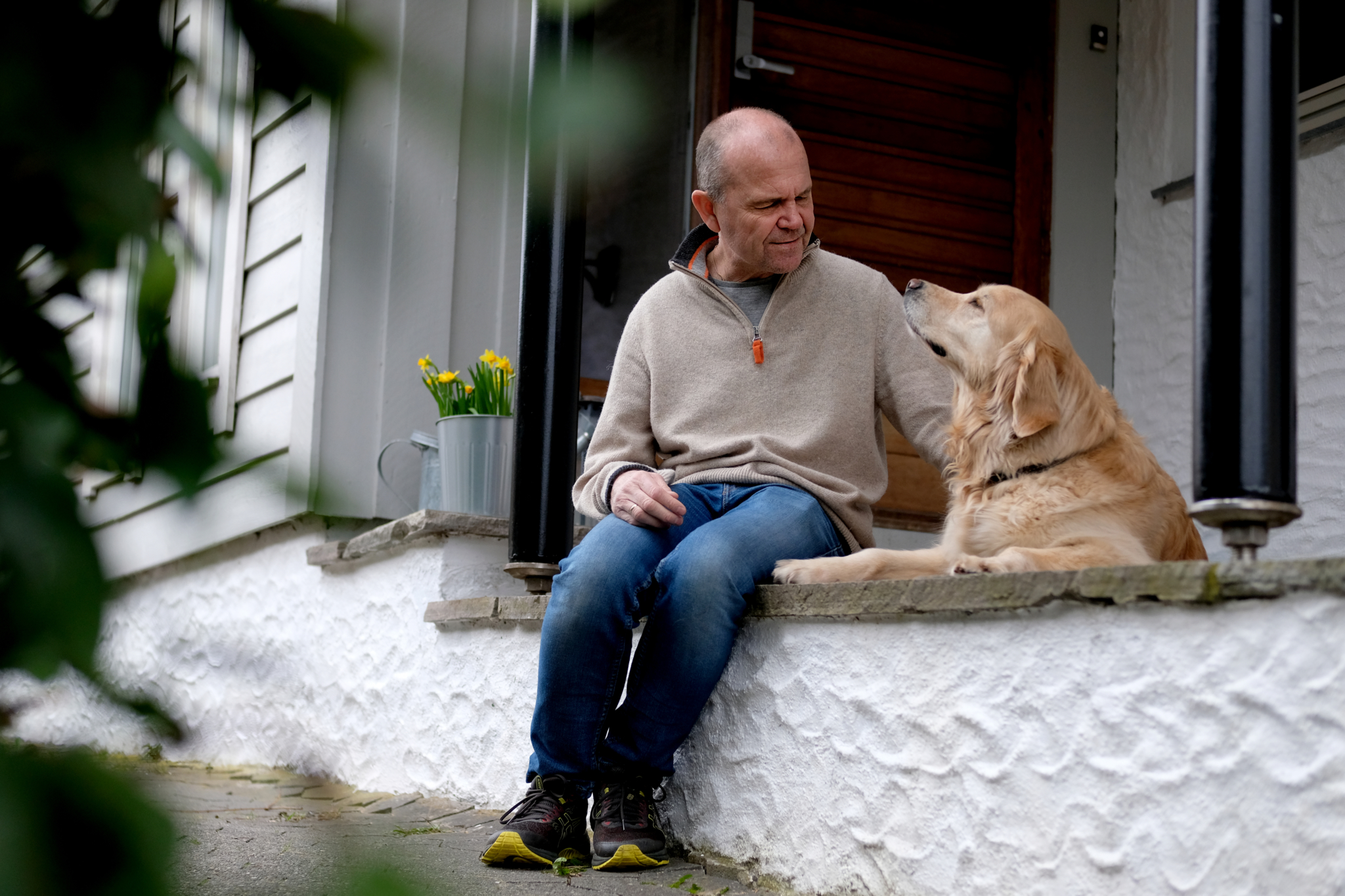 Kurt Ove Mæland med hund